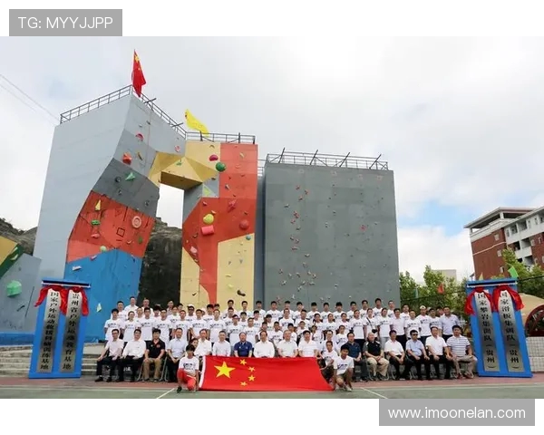 北京滑板队在世界攀岩锦标赛中的战术表现分析与点评 北京滑板队在世界攀岩锦标赛中的战术表现分析与点评