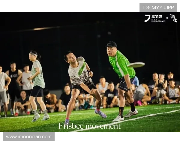 南京飞盘队在世界街舞大赛中的灵活性表现引发热议与赞赏