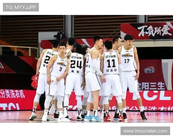 深度解析深圳篮球队耐力对比及其对比赛表现的影响分析 深度解析深圳篮球队耐力对比及其对比赛表现的影响分析