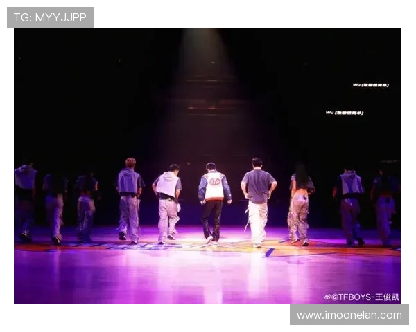 赛后复盘：上海街舞队与重庆街舞队的精彩对决与经验分享