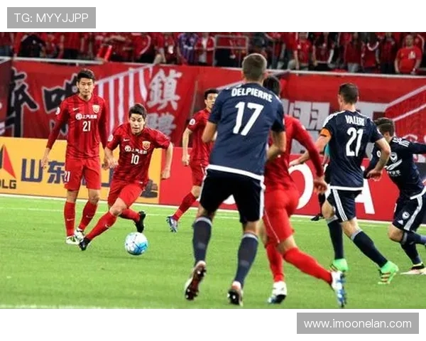 2018年上港对阵墨尔本的精彩直播回顾与赛后分析