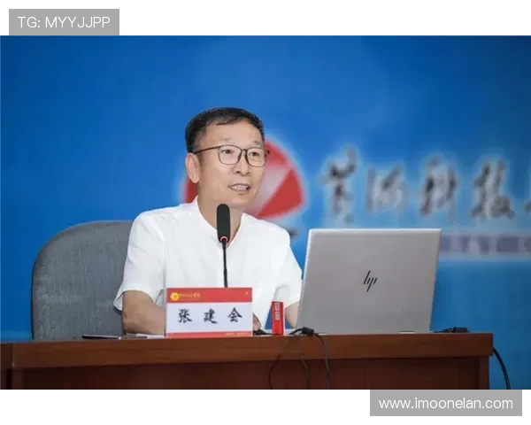 张帆：在科技与艺术交汇处探索创新之路的青年领袖