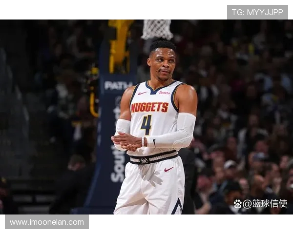 拉塞尔威斯布鲁克:从NBA巨星到篮球文化的引领者 拉塞尔威斯布鲁克:从NBA巨星到篮球文化的引领者