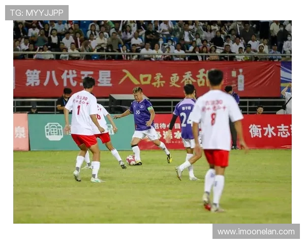 对话黄军:回顾我的足球生涯与成长历程的点滴分享 对话黄军:回顾我的足球生涯与成长历程的点滴分享